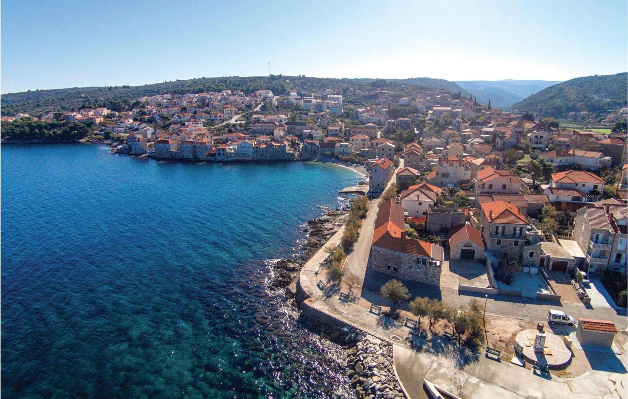 Pet Friendly Home In Postira With Wifi Dış mekan fotoğraf